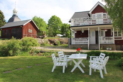 Hedesunda Bed & Breakfast