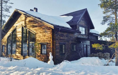 Stunning Home In Vemdalen With Sauna