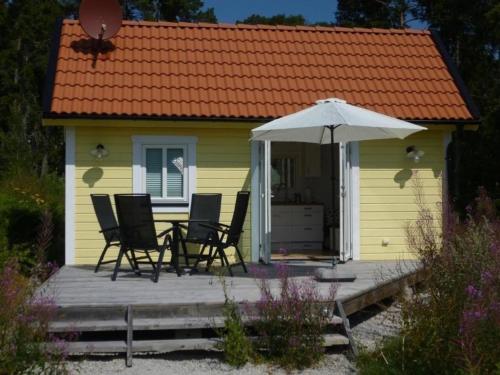 Kleines Ferienhaus - Tiny house - auf Gotland 700 Meter zum Meer