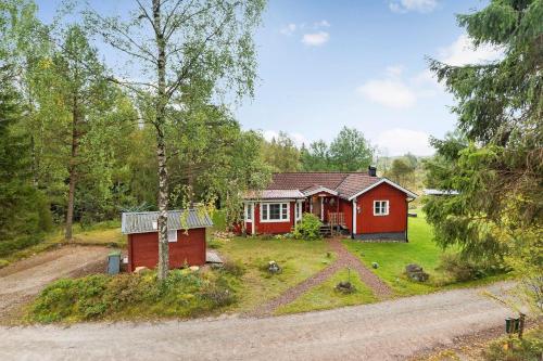 Idyllisch gelegenes ebenerdiges Ferienhaus mit Terrasse und Wintergarten mit traumhaften Blick in die Weite der Umgebung