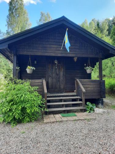 Gemütliche Blockhütte für Auszeit in Torsby auf einem Bauernhof